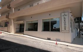 Kronos Hotel